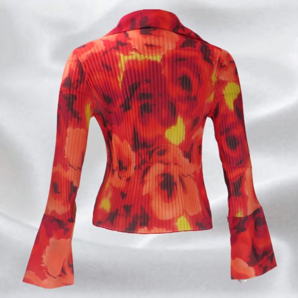 QUINTIERI Red Pattern Button Up Top in Size Large - Picture 2 of 8